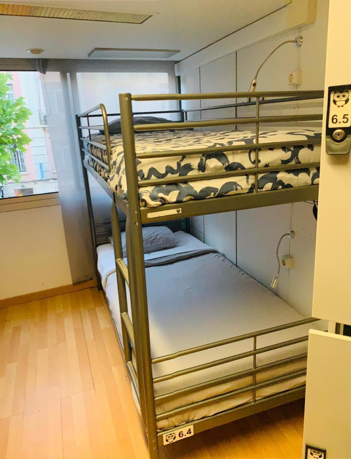 Corujinha Hostel Lisboa Exteriör bild