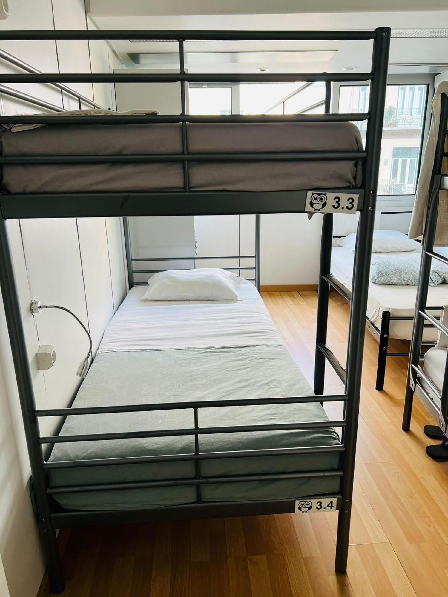 Corujinha Hostel Lisboa Exteriör bild