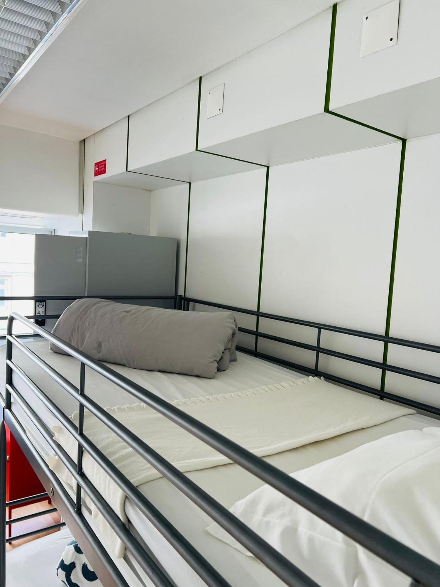 Corujinha Hostel Lisboa Exteriör bild